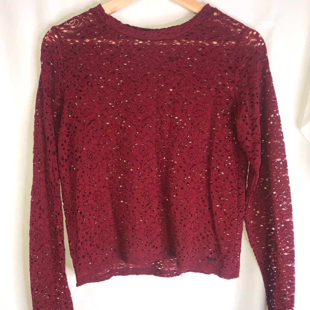 crop top, burgundy, floral print. - Picture 1 of 2